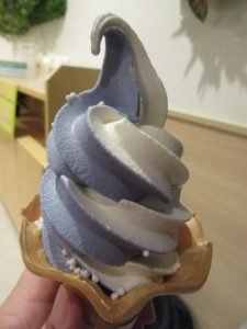 海遊館ジンベエザメソフトクリーム