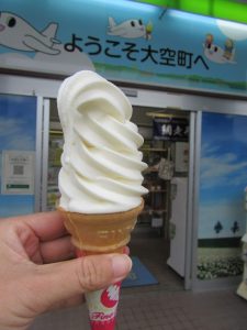 ひがしもこと乳酪館チーズソフトクリーム